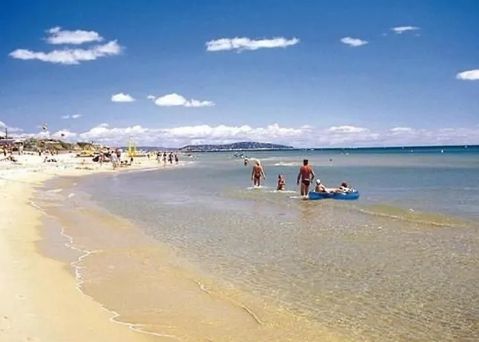 Studio cabine mezzanine 6 pers avec parking privé - FR-1-326-403 * Marseillan (Herault)